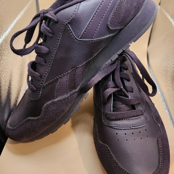 Reebok Women's Sneakers in Dark Eggplant Purple - Picture 8 of 9